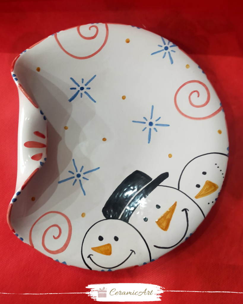 Vassoio con riccio, pupazzi di neve